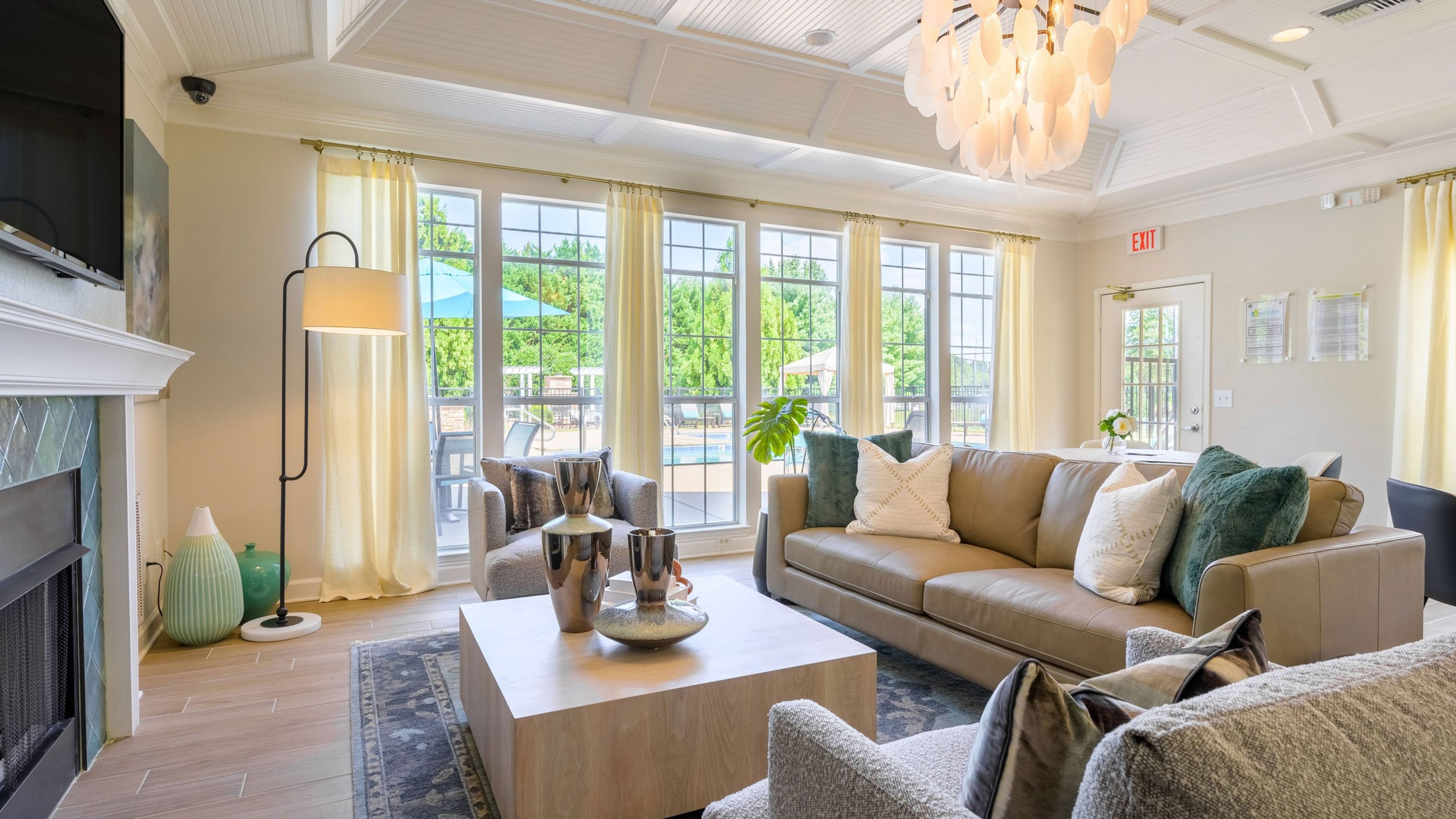 Hawthorne Park South resident clubhouse amenity with seating area and beautiful finishes